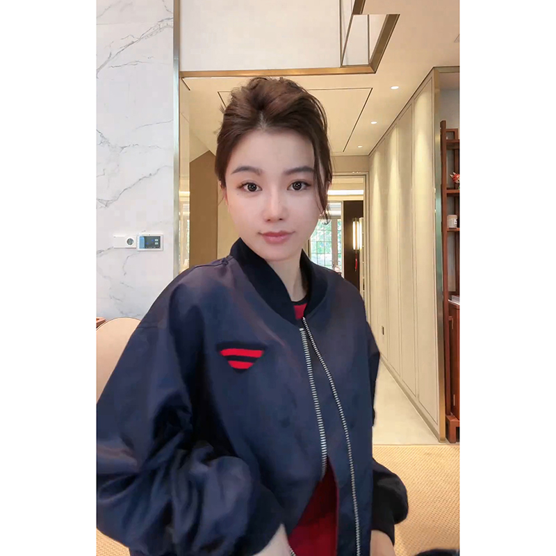 COCOZONE刘一一蒙马特25春季新款设计感立领棒球服短外套CD1A0224