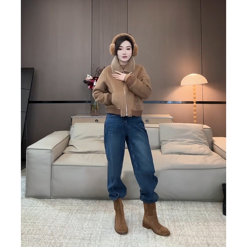 COCO ZONE 刘一一 冬季复古美式拼接翻领加厚保暖外套女CC2D3074