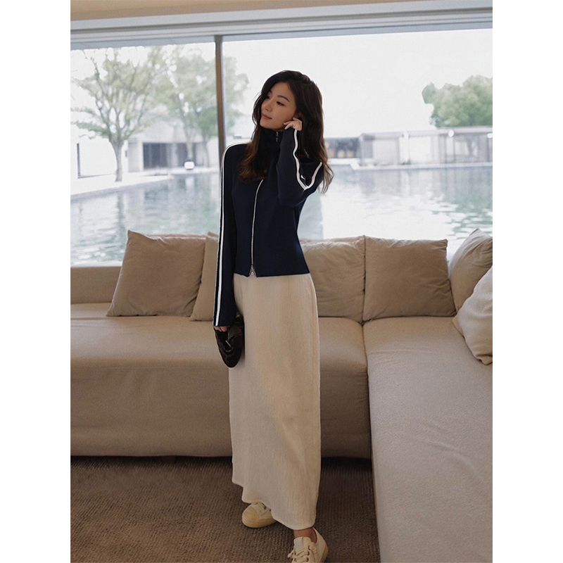 COCOZONE刘11纸片人2025春季新款撞色边立领显瘦针织开衫外套女