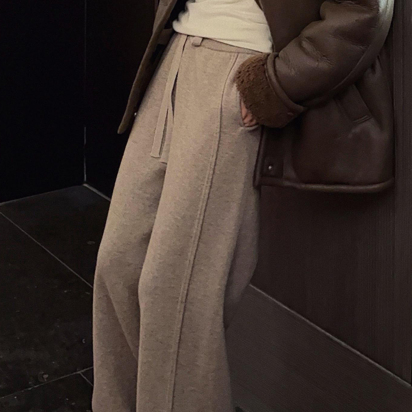 COCO ZONE 刘11 “品质裤”绵羊毛混纺纯色抽绳休闲裤 CD2A2411