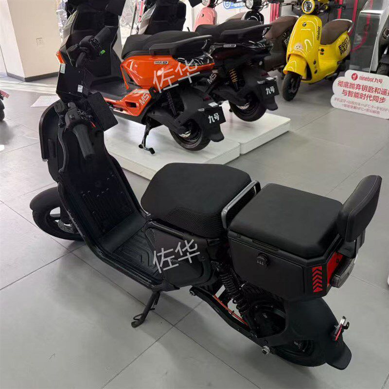 适九号电动车FZ3 110坐垫尾箱钢制后座储物箱靠背工具箱改装配件 - 实物图