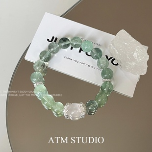 净化疗愈绿萤石手串天然白水晶莫粉水晶手链薄荷曼波绿2026年新款