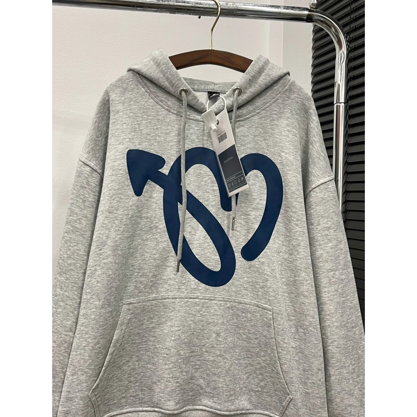 连帽卫衣女秋冬保暖冬季加绒加厚2024新款爱心上衣小个子减龄外套