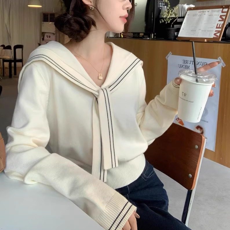 佐梦依休闲系带针织毛衣