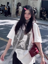 Hellooo Eat 复古做旧印花套头t恤2025夏季 宽松百搭杏色短袖上衣