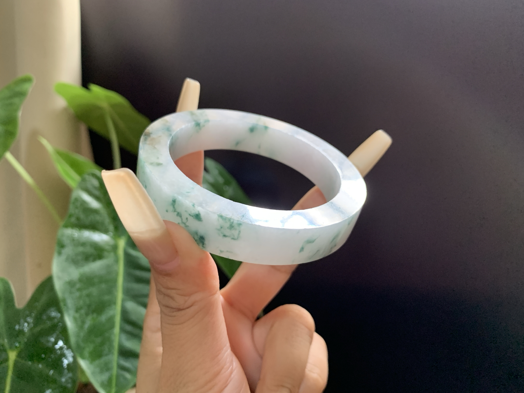 纯天然A货翡翠特色白底青飘花手镯定制咨询下单私拍无效