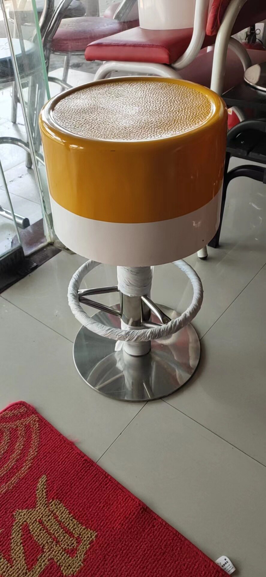 厂直销淘气堡椅游戏椅儿童游乐椅麦当劳椅吧椅快餐椅玻璃钢冬瓜登