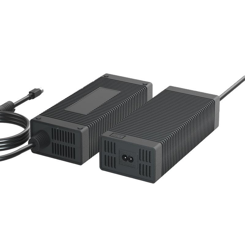24V15A电源适配器，CCC认证，CQC4706，GB19510，GB9706认证