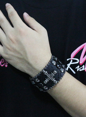 y2k嘻哈小众手链手环朋克风配饰手饰品街舞皮质手圈女生男生pu潮