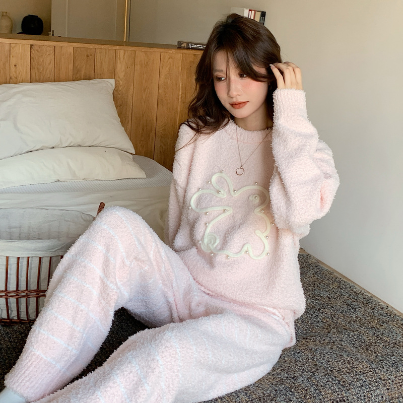 2025新款半边绒睡衣女秋冬宽松加绒保暖可爱珍珠兔子套装家居服