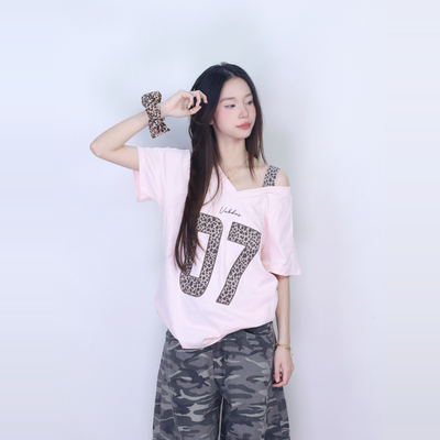 美式豹纹斜肩上衣蕾丝辣妹5097