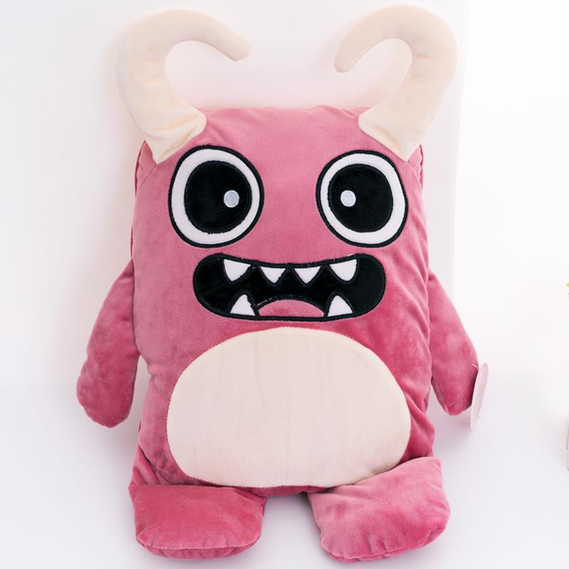 卡通抱枕被子两用法兰绒午睡毯子办公室空调被折叠汽车趴睡腰靠垫