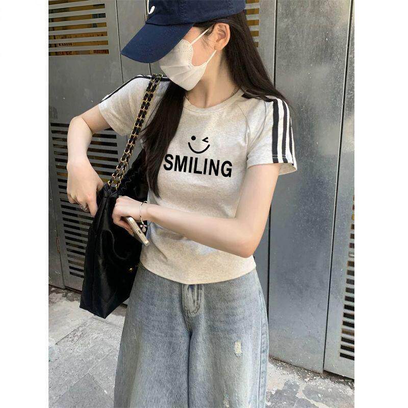 夏季新款小个子短款上衣圆领纯棉别致设计感短袖T恤女士拼接条纹