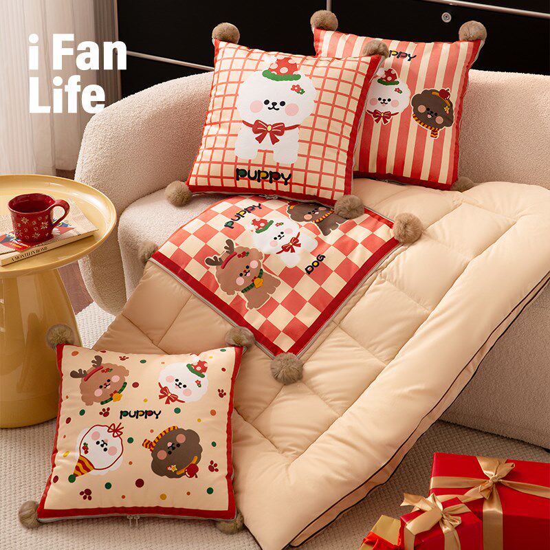 可爱红色抱枕被子二合一卡通秋冬季加厚新年车载午睡枕头两用毛毯