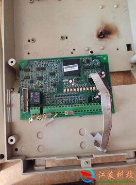 台达变频器VFD110A43A 盖子和主板