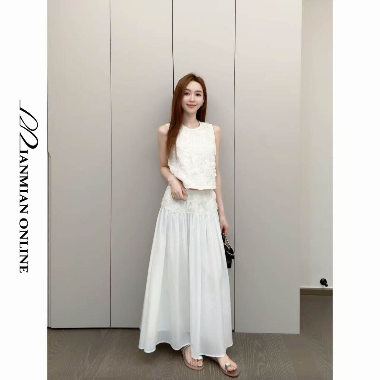 MIANMIANONLINE“空谷背心立体提花工艺刺绣气质套装背心+裙子321