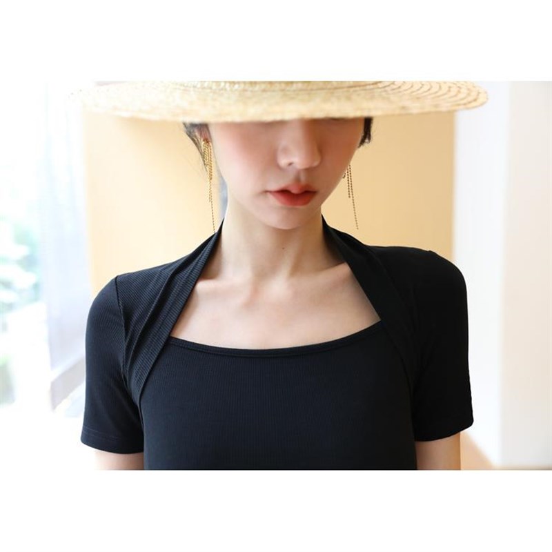 2024春夏黑色复古方领T恤女中袖修身I舞蹈服针织上衣紧身打底衫