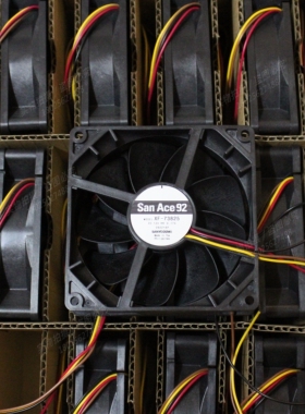 9S SANYO 9S0912P4F01 9025 9CM 零震动 超静音 PWM控速散热风扇