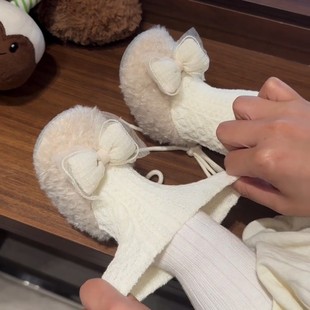 袜步前鞋 毛绒绒婴儿鞋 6小月龄宝宝冬天外出鞋 12个月0 蝴蝶结 子6