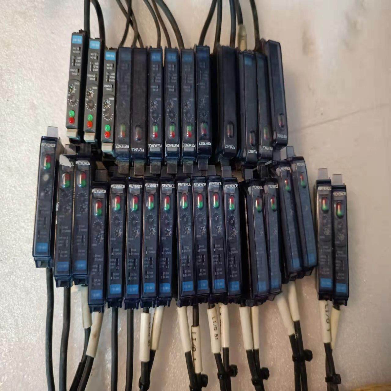 【议价】基恩士传感器FS-T1T2成色很好图片实拍功能包好数