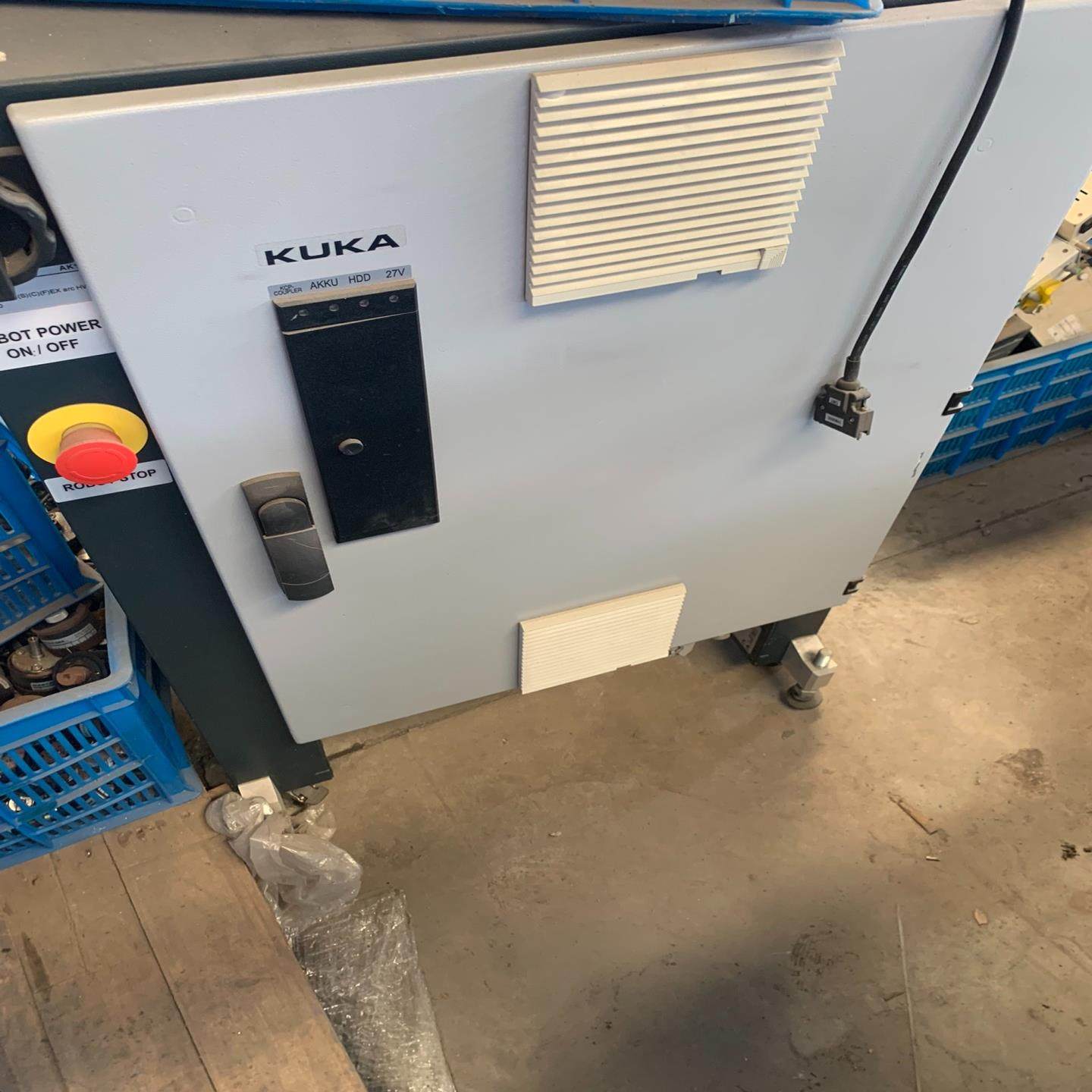 【议价】库卡C2机器人控制柜成色九成多新不缺件功能完好需要单