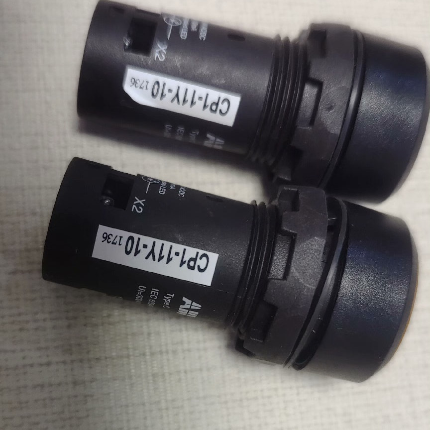 【议价】全新正品ABB按钮灯CP1-11Y-10,实物拍摄,现货7件
