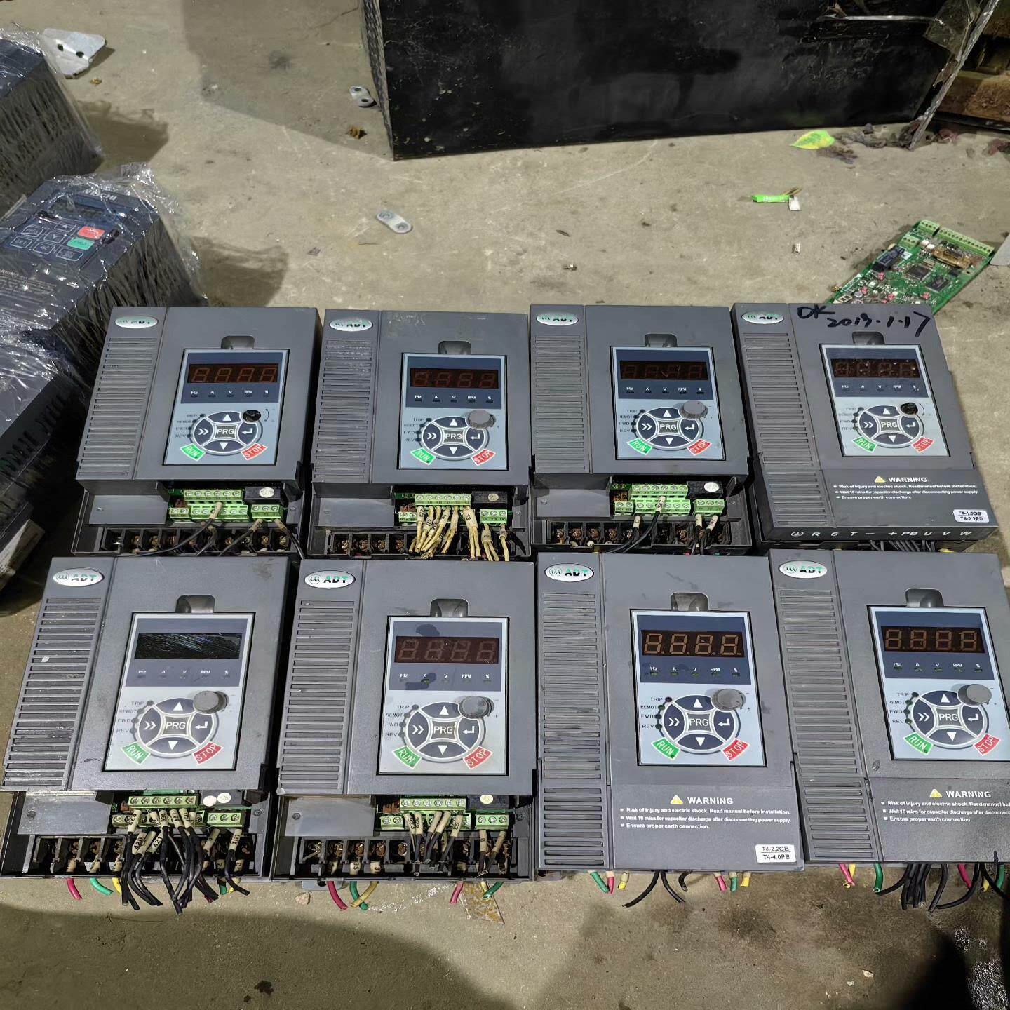 【议价】ad200-t42r2gb4r0pb澳地特变频器原装拆