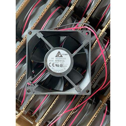 【议价】全新台达AFB0812L，8CM，功率12V0.12A，双滚