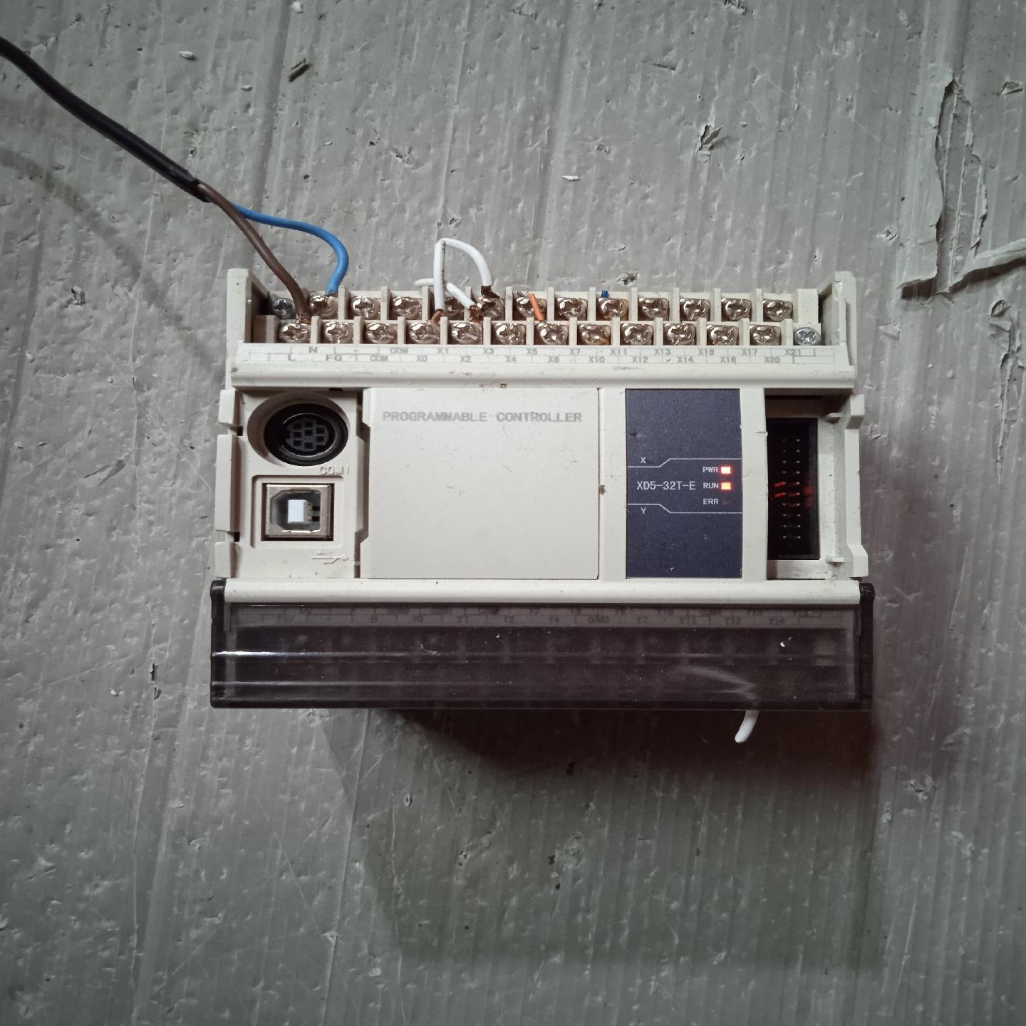 【议价】信捷PLC  XD5-32T-E  成色如图  二手拆机