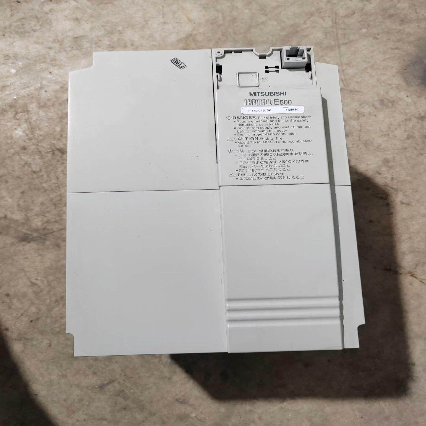 【议价】三菱变频器55KW220VE520-55K原装全新