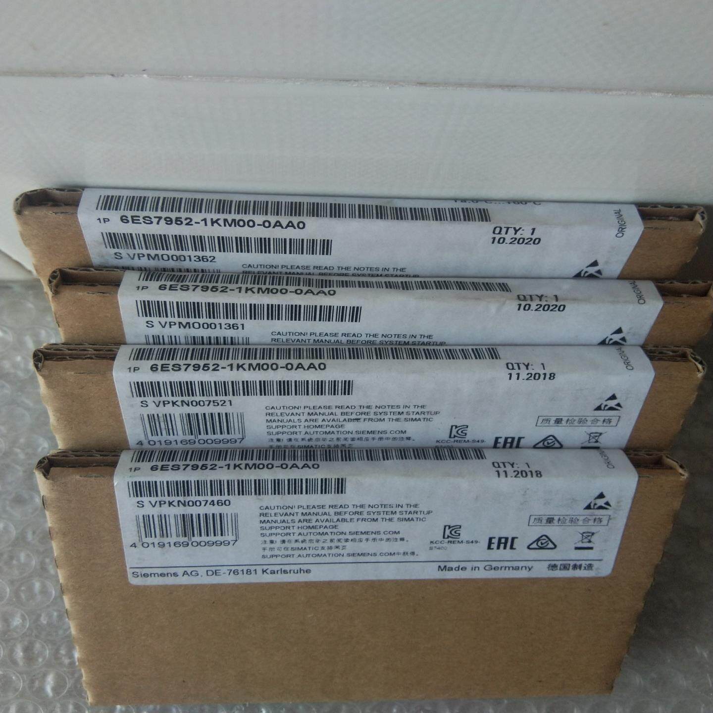 【议价】6ES7 952-1KM00-0AA0  4MB  4个全