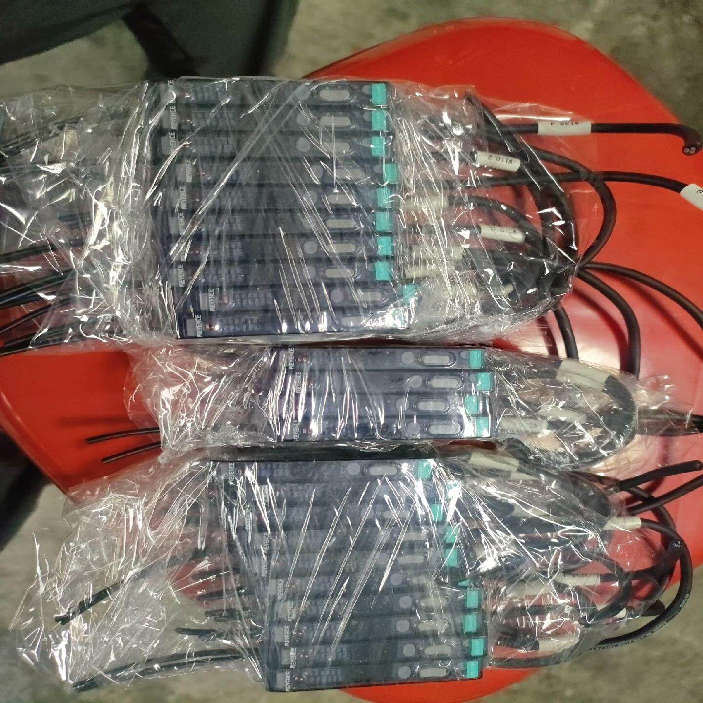 【议价】基恩士传感器FS-V11P原装拆机成色漂亮功能包好标