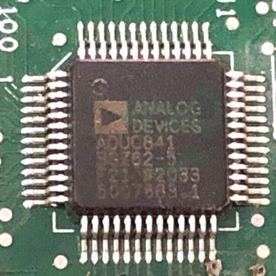 【议价】ADUC842BSZ62-5QFP带板微控制器芯片