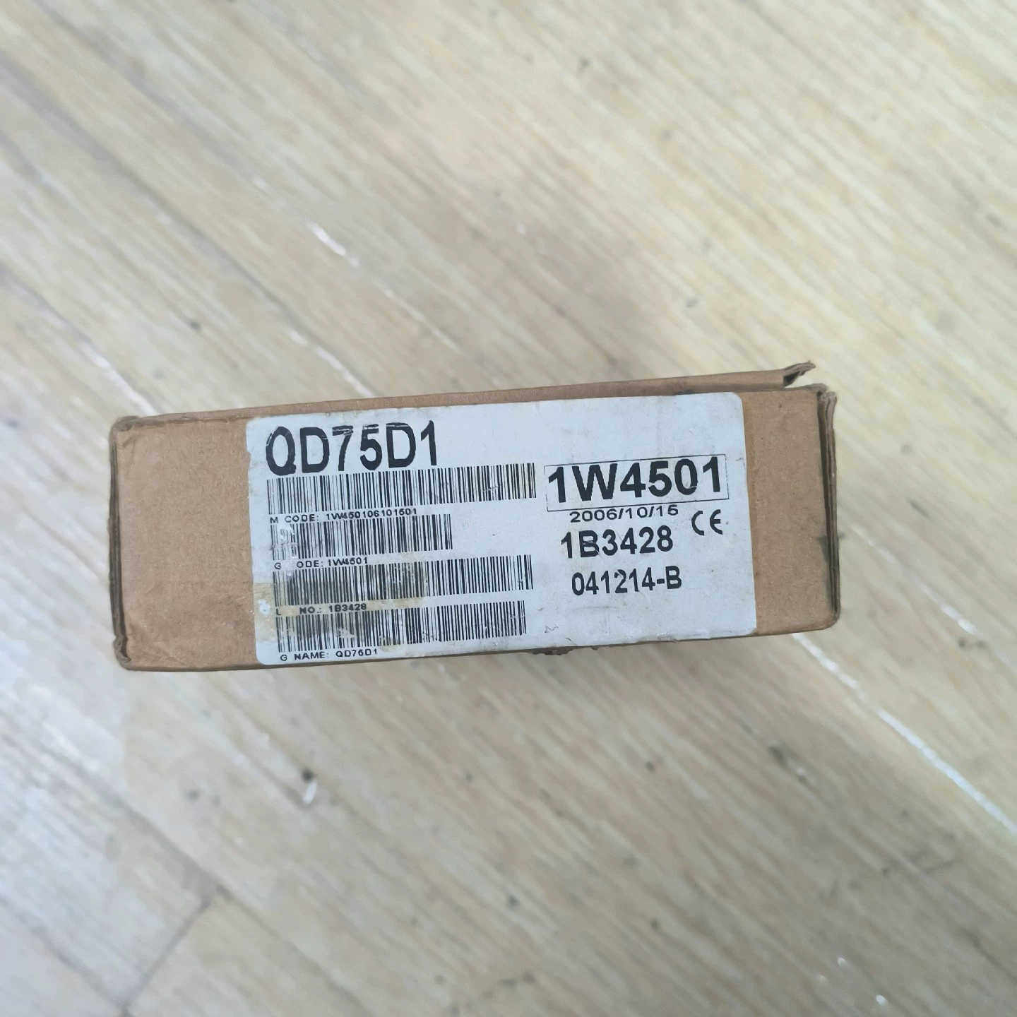 【议价】三菱PLC定位模块QD75D1,带包装盒，见实物图，确保