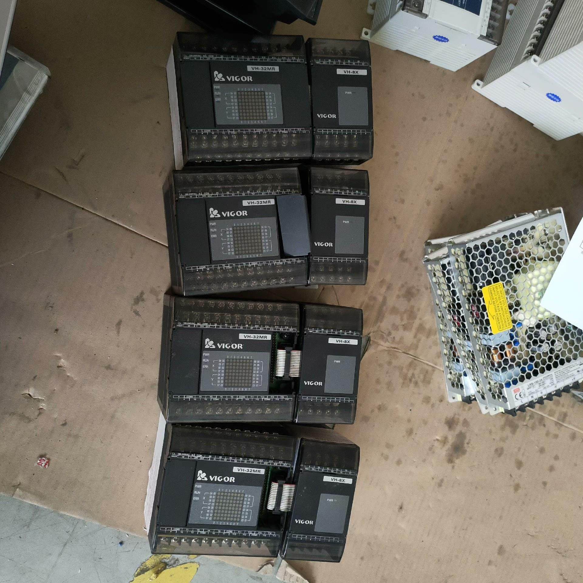 【议价】丰炜PLC VH-32MR＋模块 VH-8X