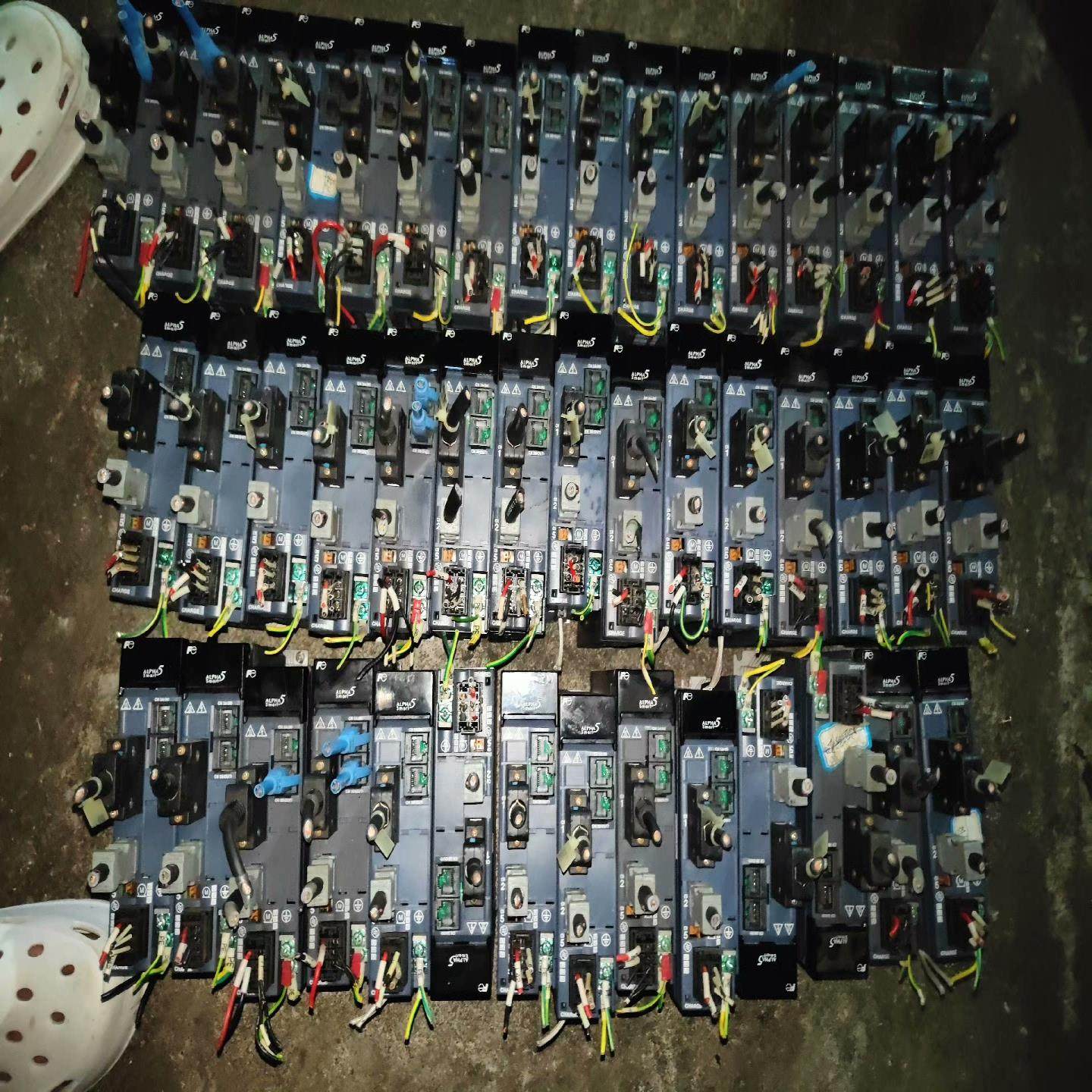 【议价】富士伺服驱动器RYH401F5-VV2功率400W