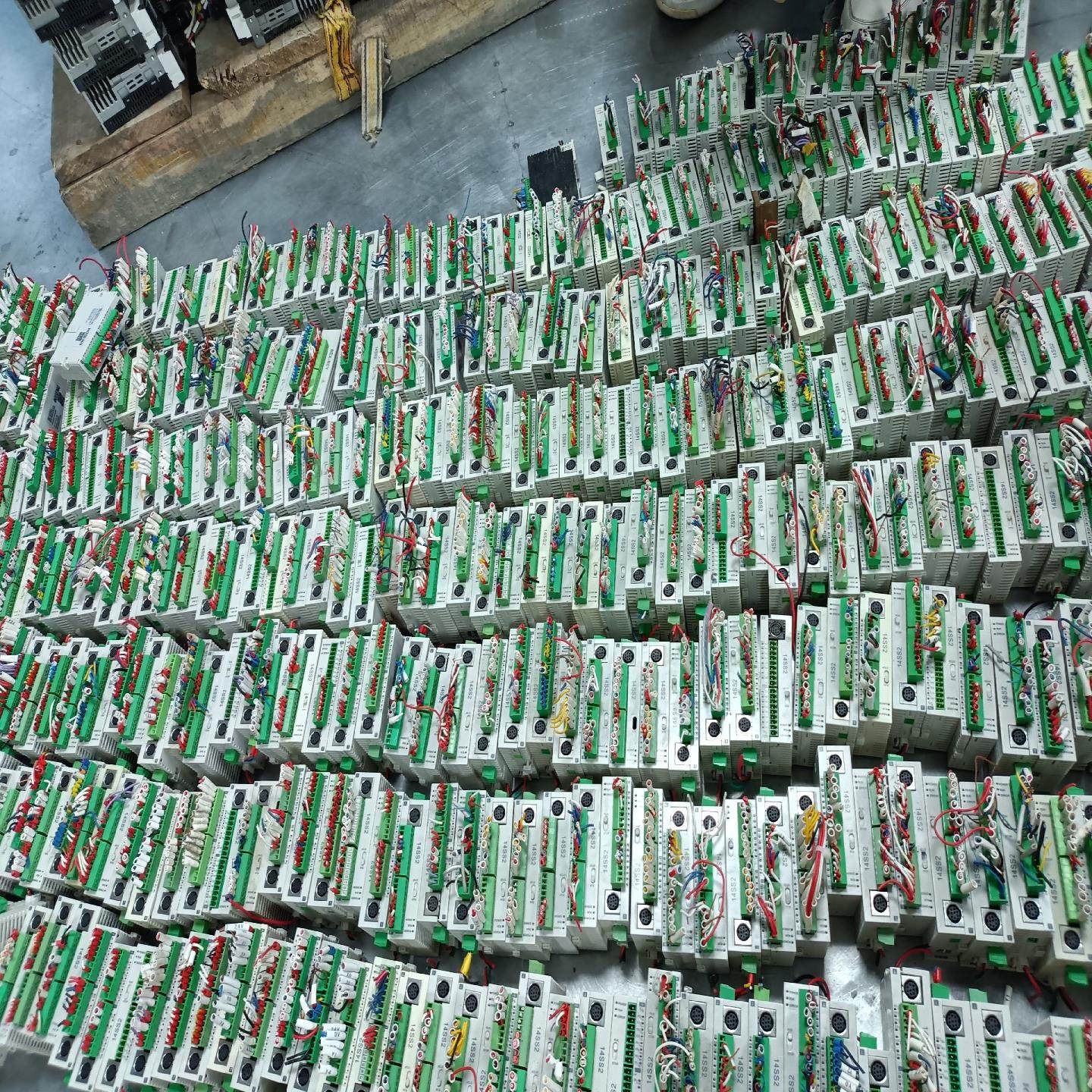 【议价】博森PLC BP14SS211T 功能包好 成色漂亮 有量