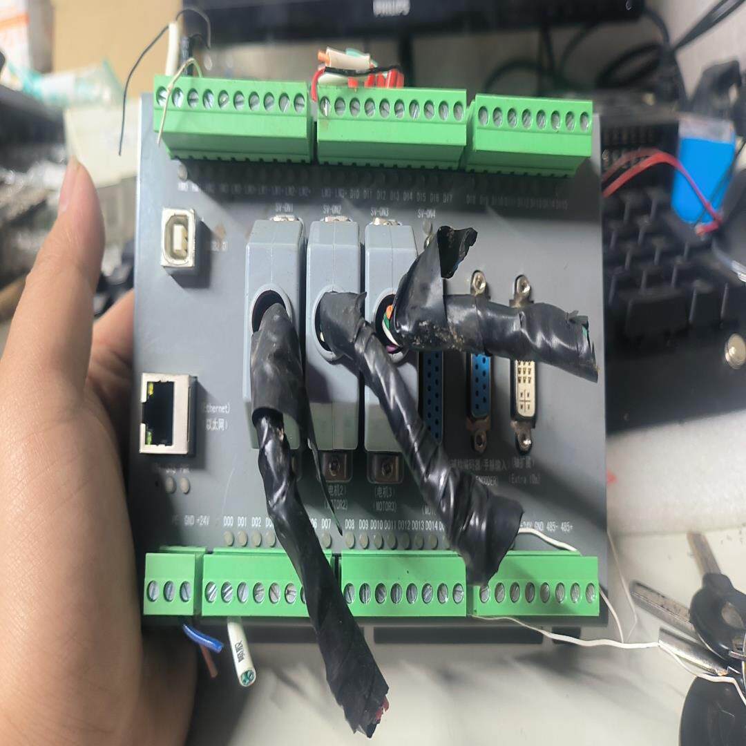 【议价】多轴控制器四轴  成色新  议价