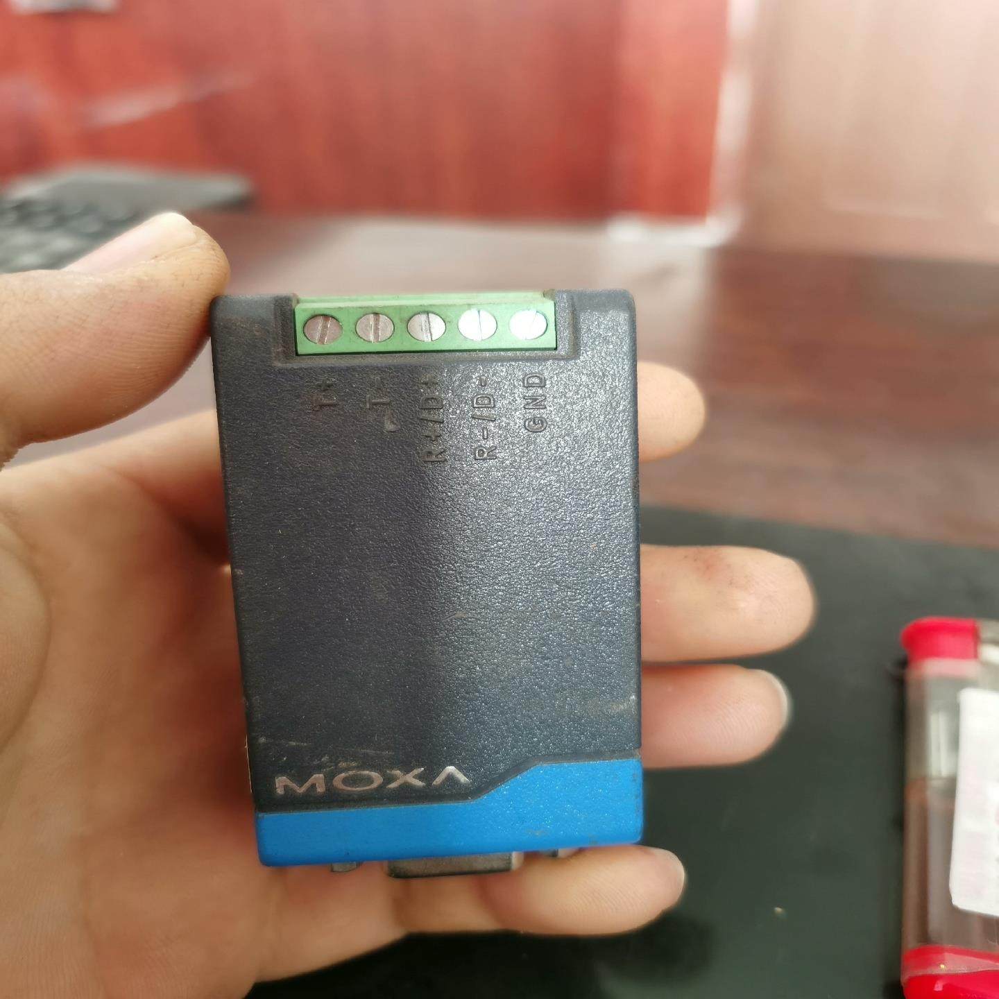 【议价】MOXA TCC-8摩莎串口转换器库存件功能包好单机有