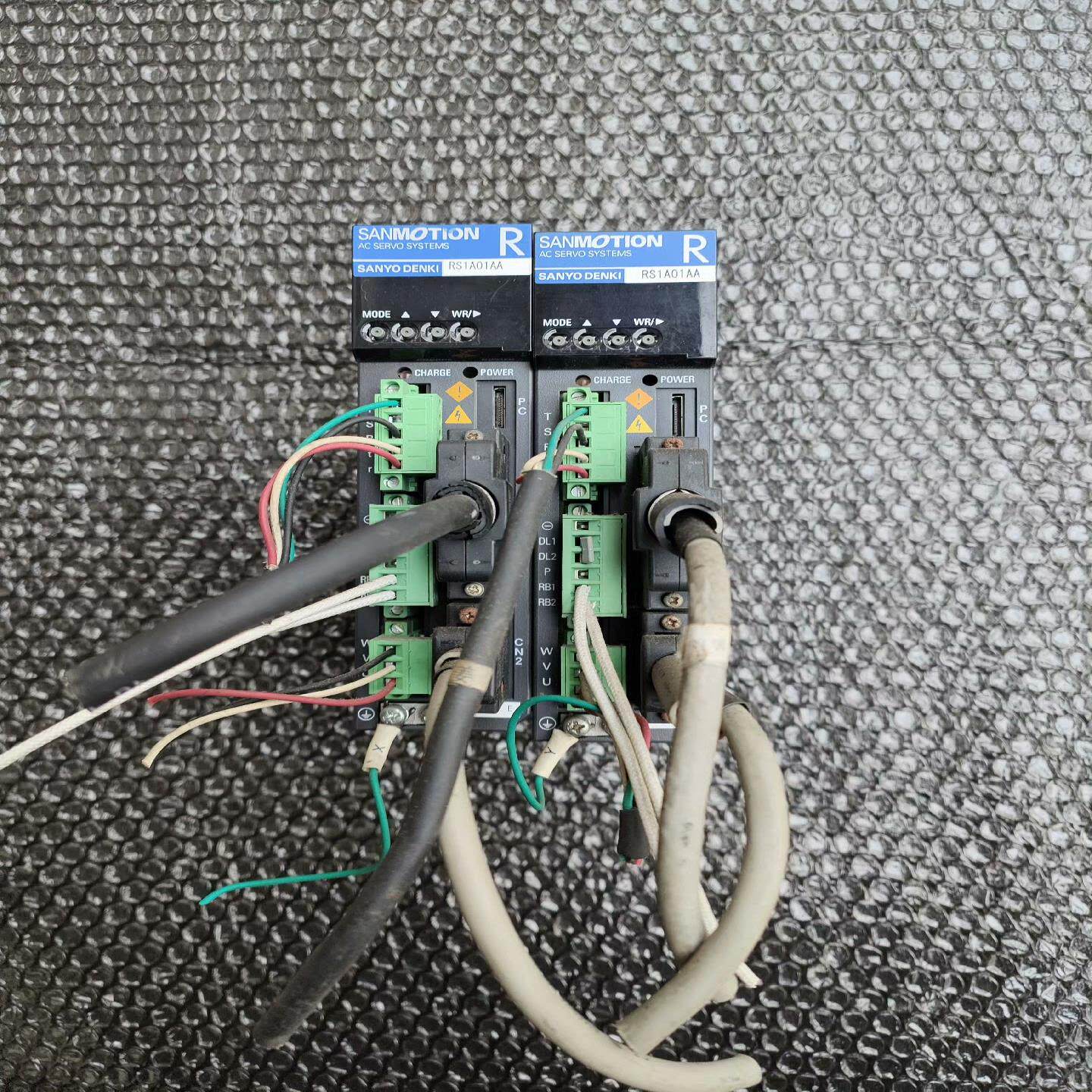 【议价】rs1a01aawff伺服驱动器两台成色如图实物拍摄