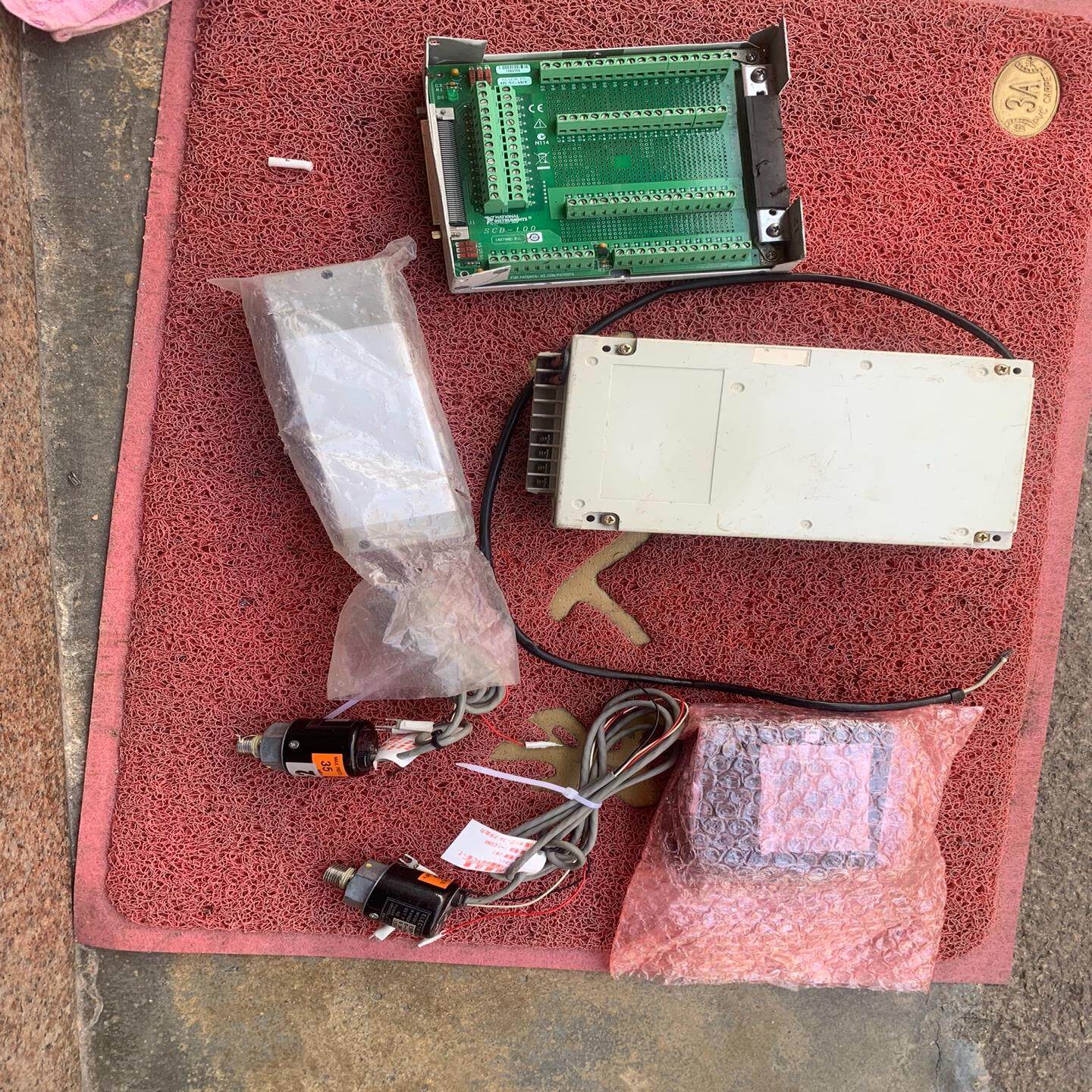 [议价]zl112真空发生器全新未用有点破损功能正常50元包邮1