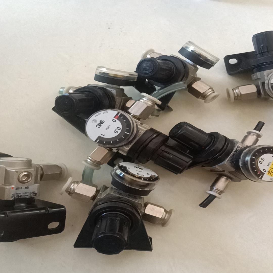 【议价】SMC调压阀AR10-M5有9个成色好15元一个