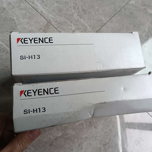 【议价】激光位移控制器显示面板 SI-FD500有2只，单