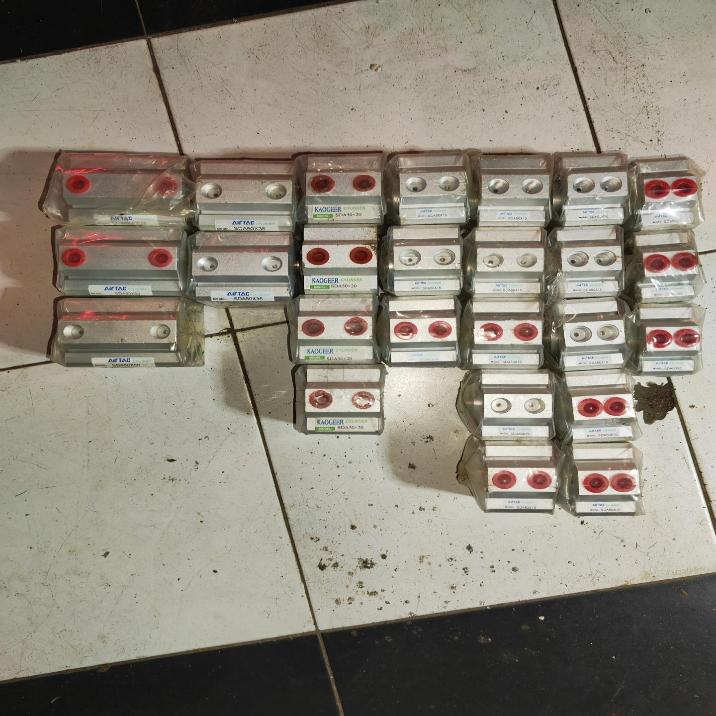 [议价]全新亚德客SDA50薄型气缸