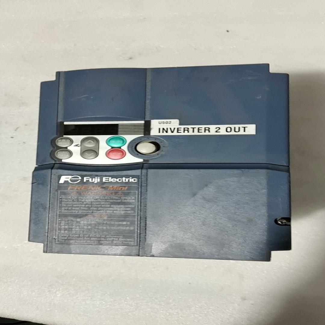 [议价]拆机富士变频器frn37c2s－4j实物图上电显示几个