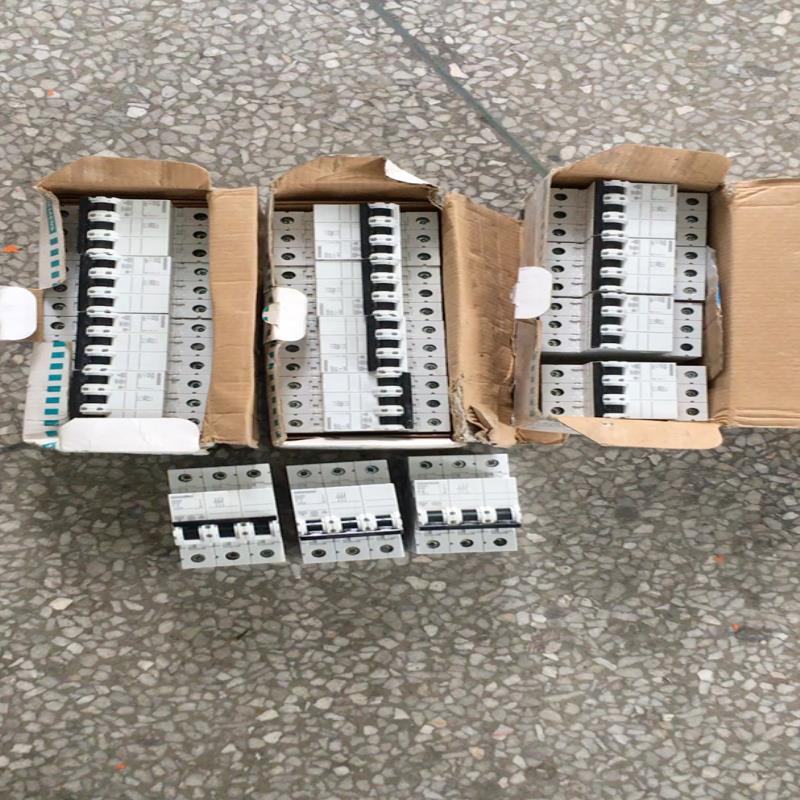 [议价]5SJ6 303-7CC20西门子小型断路器3PC3 14个