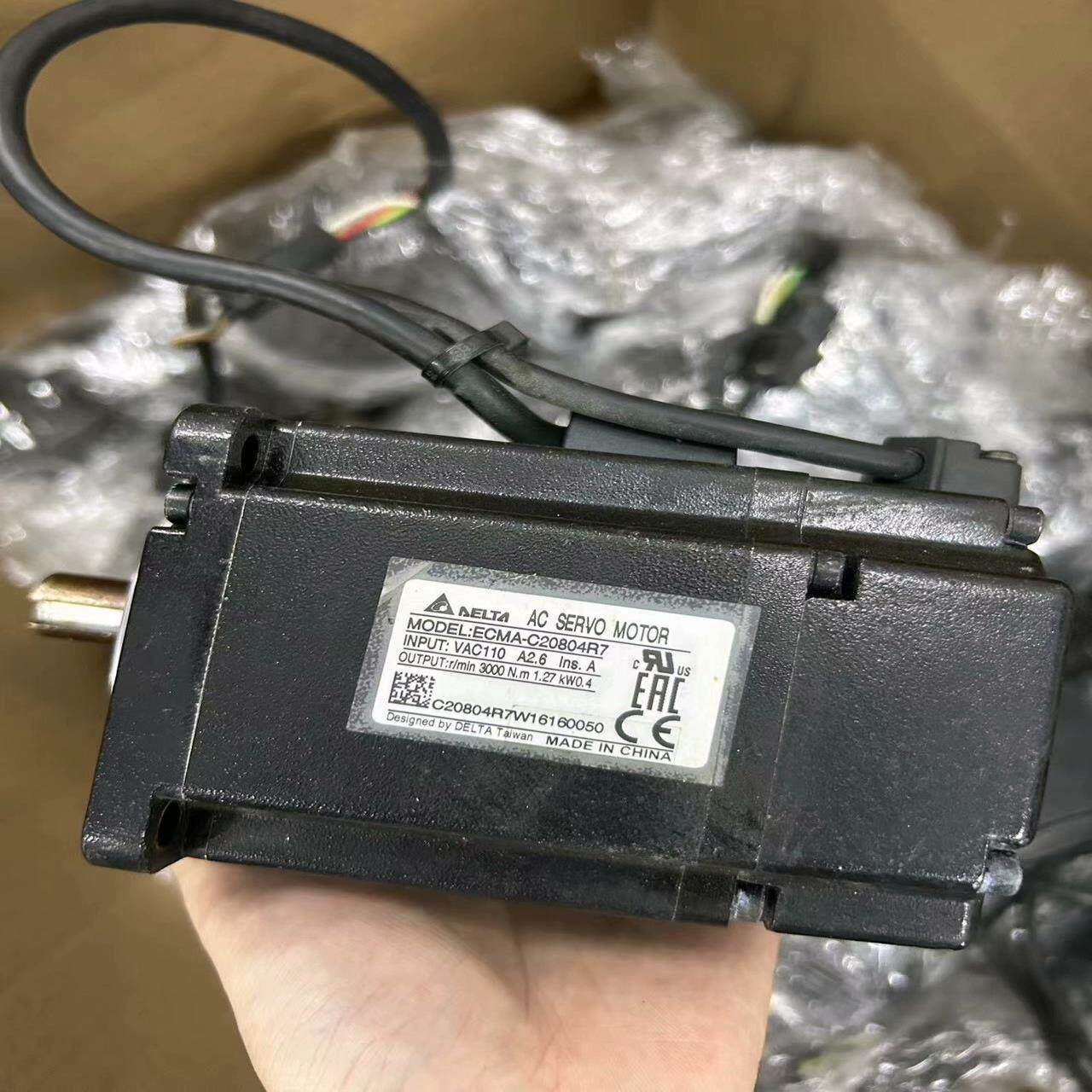 【议价】台达电机ECMA-C20804R7二手正常拆机成色实拍