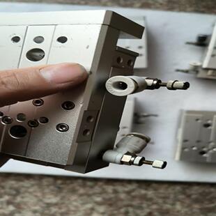 【议价】台湾亚德客气缸滑台HLQ16X40S