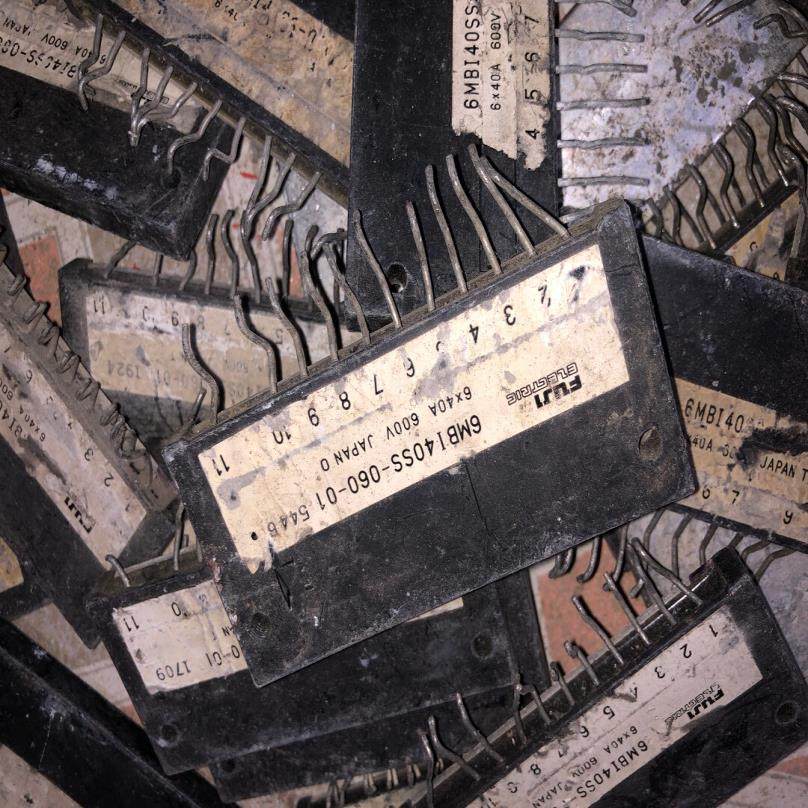 【议价】6MBI40SS-060-01感兴趣的话点我想要和我私聊