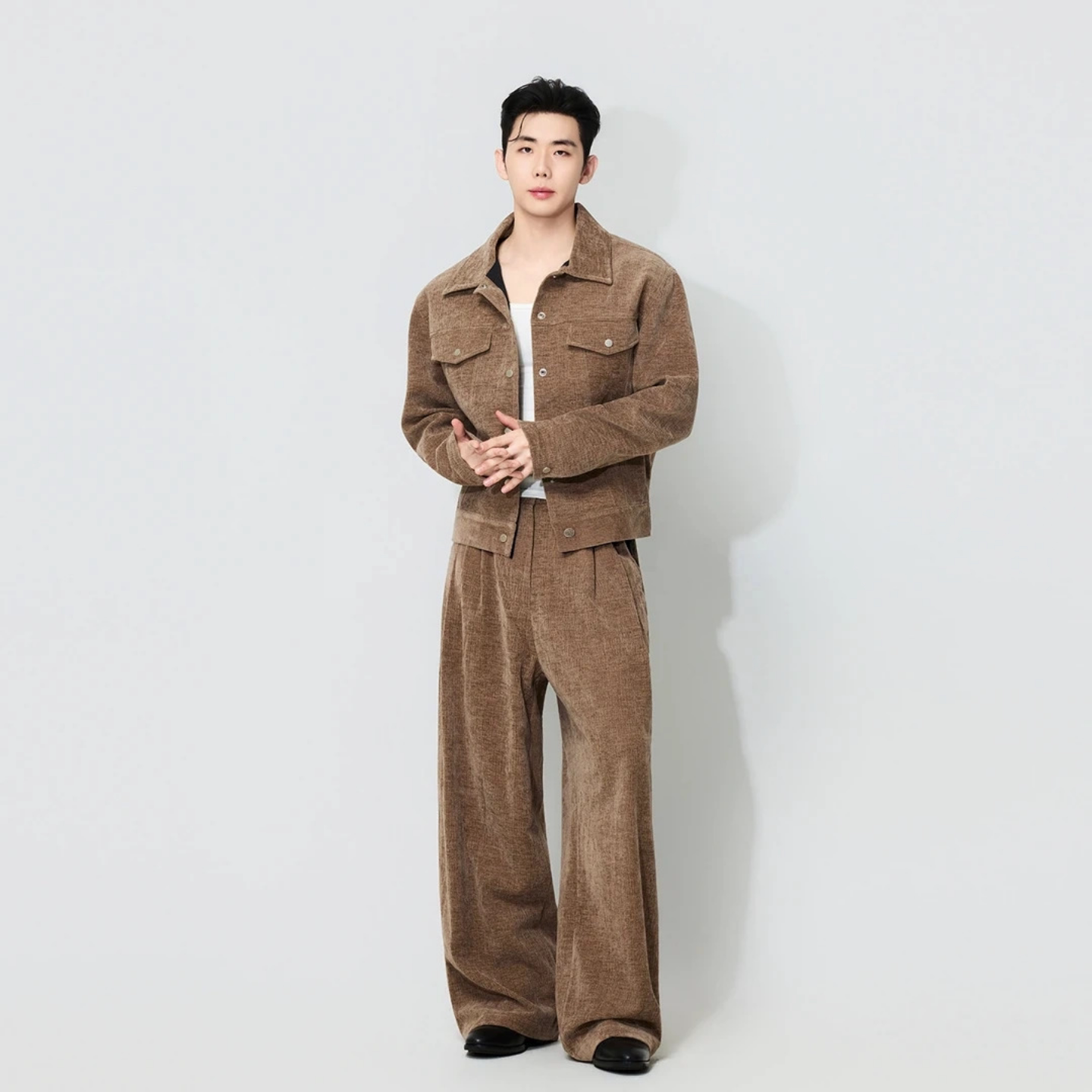 秋季上新时尚复古风男士套装